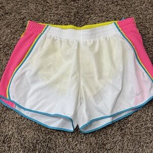 Women's‎ Medium Nike Tempo Dri-fit Shorts White/Lime Green